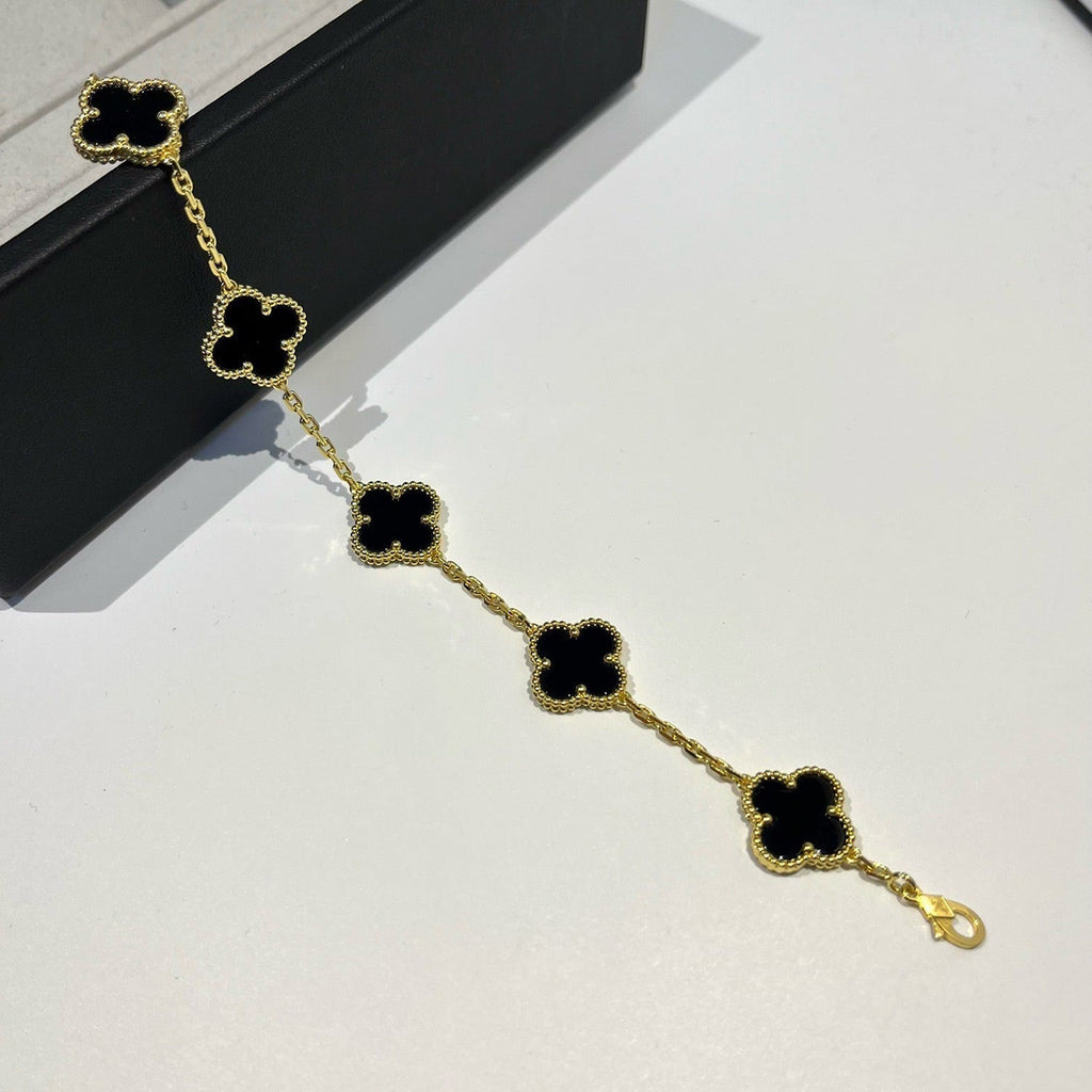 [Lumi]New  CLOVER 5 MOTIF ONYXS BRACELET COLLECTION