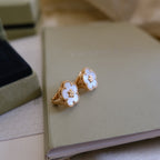 ¡®Lumi¡¯26 NEW LUCKY  WHITE MOP EARRINGS