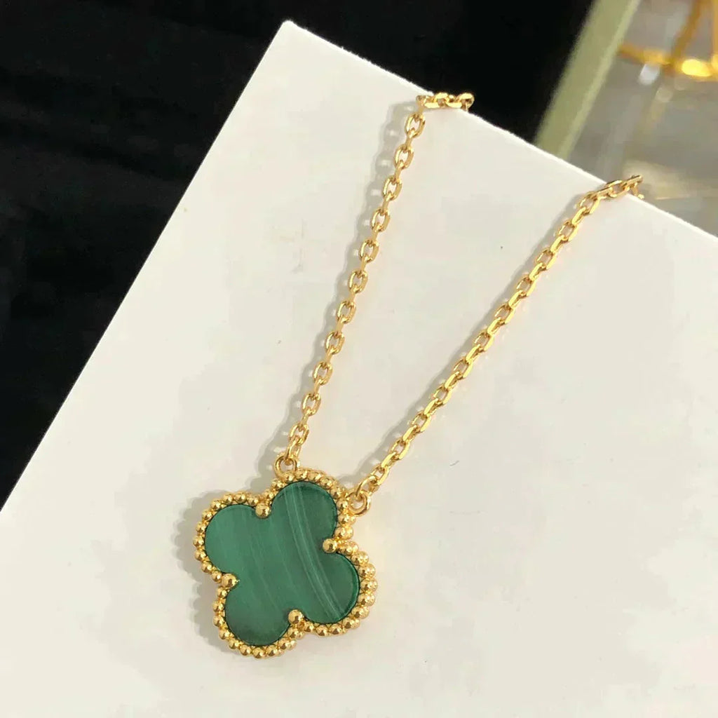 ¡®Lumi¡¯CLOVER 15MM MALACHITE SINGLE FLOWER  NECKLACE