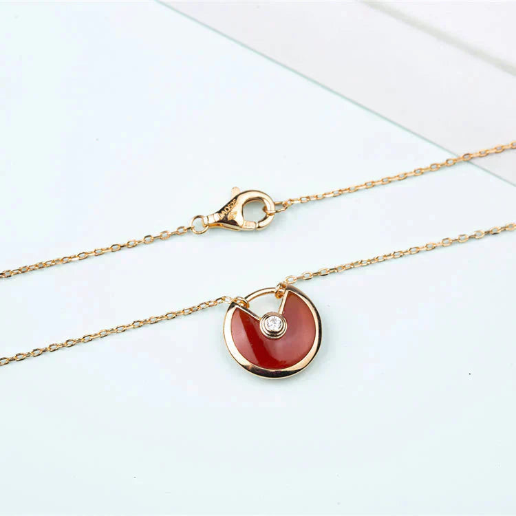 ¡®Lumi¡¯AMULETTE GOLD CARNELIAN ONYX NECKLACE