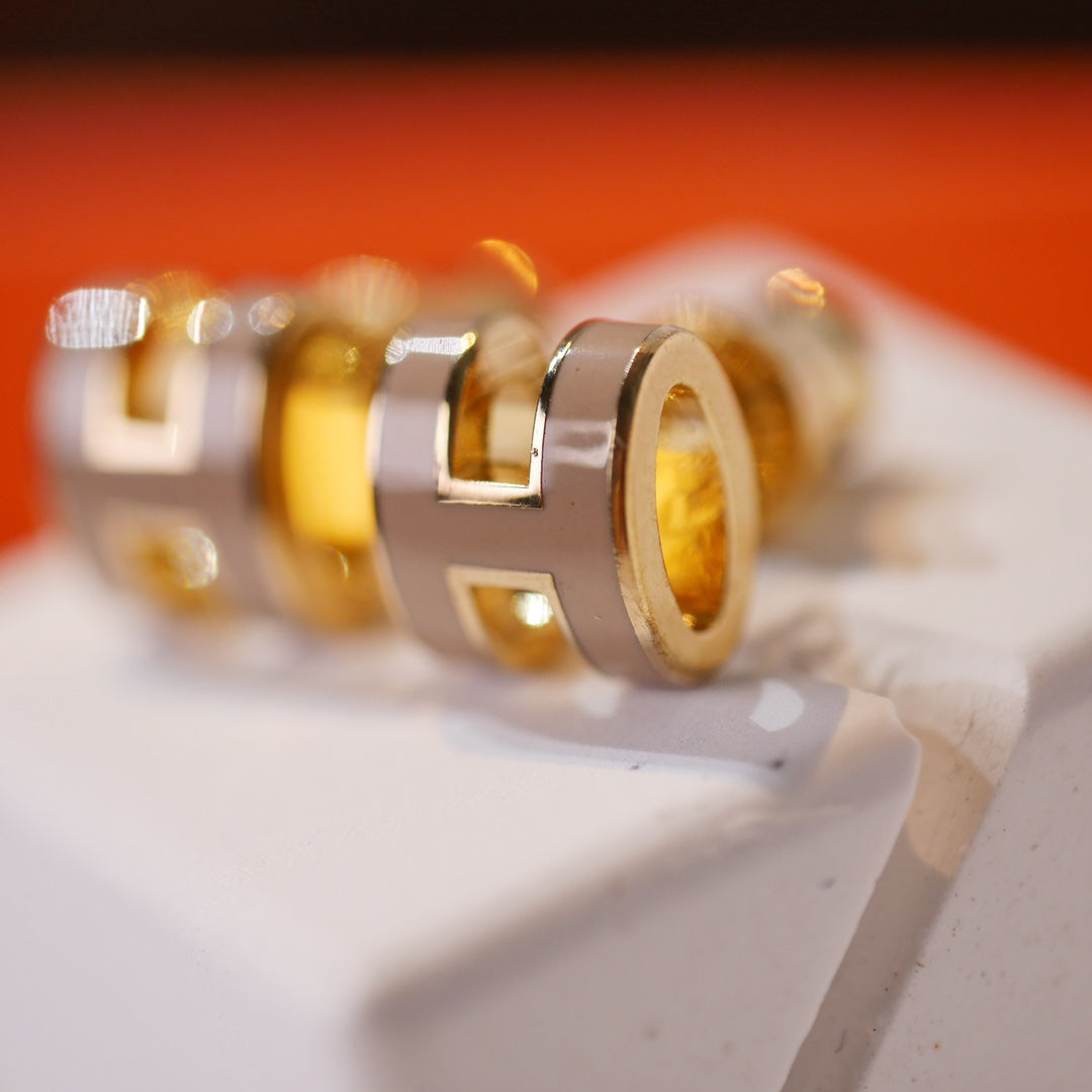 ¡®Lumi¡¯MINI POP H GOLD EARRINGS GREY
