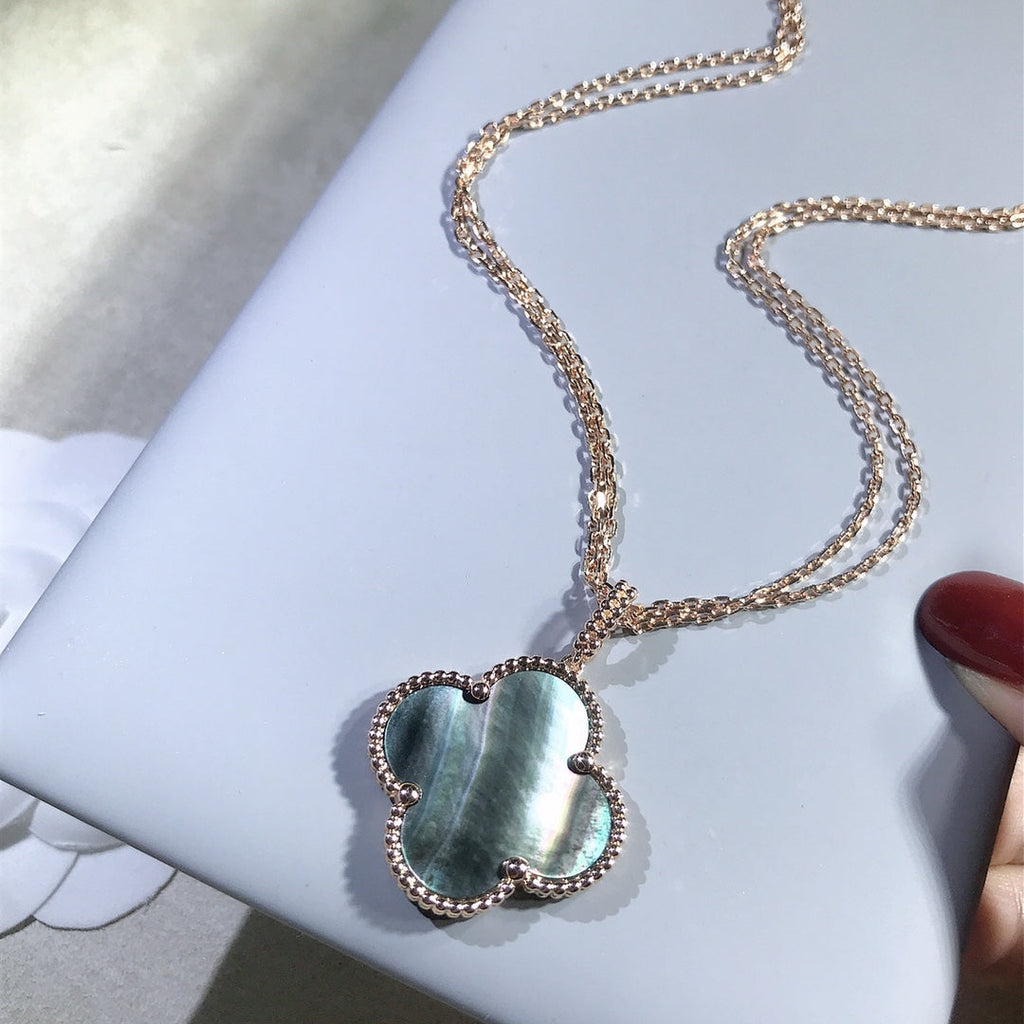 ¡®Lumi¡¯CLOVER 25MM GOLD DARK MOP BIG CLOVER NECKLACE