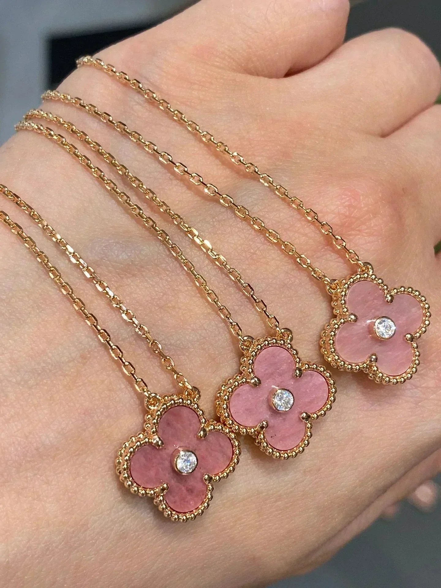 ¡®Lumi¡¯CLOVER 15MM DIAMOND RHODONITE NECKLACE
