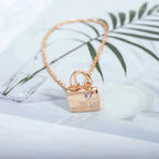 ¡®Lumi¡¯AMULETTE PEDANT ROSE GOLD NECKLACE