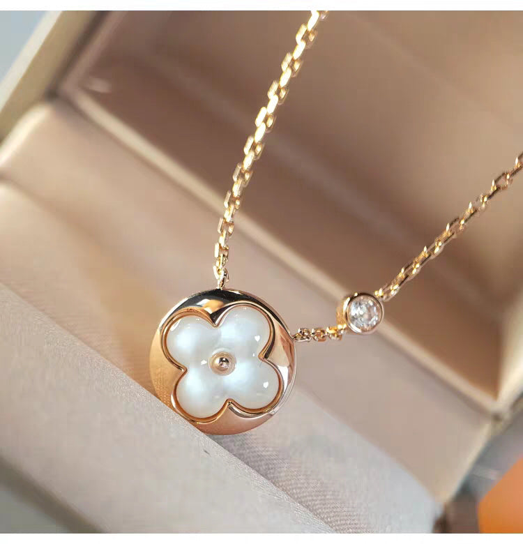 ¡®Lumi¡¯SUN MOP GOLD 1 DIAMOND NECKLACE