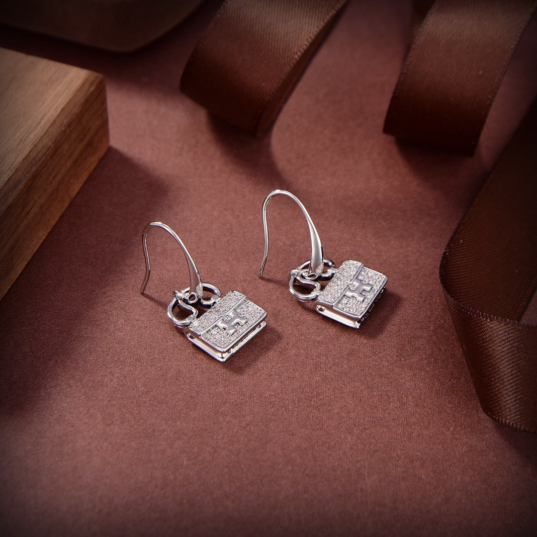 ¡®Lumi¡¯KELLY DIAMOND EARRINGS