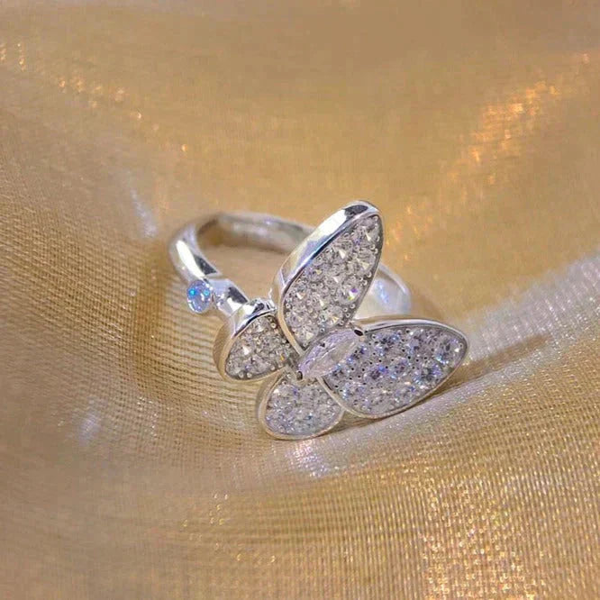 ¡®Lumi¡¯BUTTERFLY DIAMOND RING