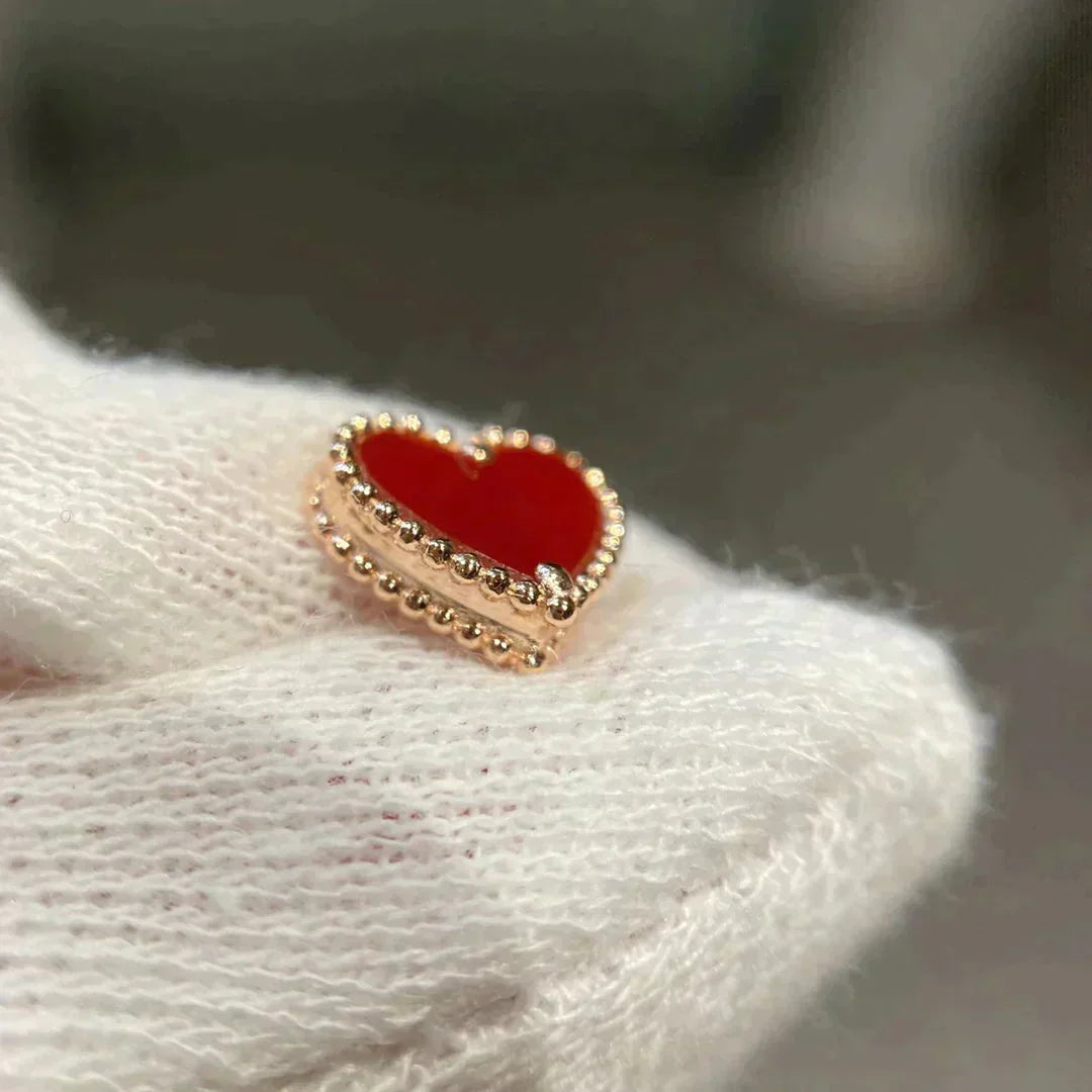 ¡®Lumi¡¯HEART CARNELIAN STUD EARRINGS