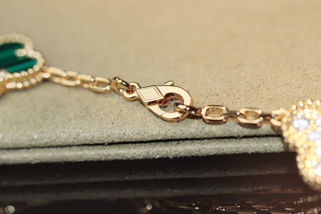 ¡®Lumi¡¯CLOVER 20 MOTIFS ONYX ROSE GOLD