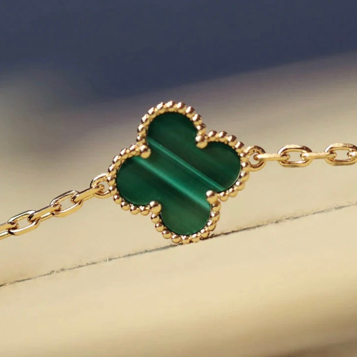 ¡®Lumi¡¯CLOVER 20 MOTIFS MALACHITE GOLD