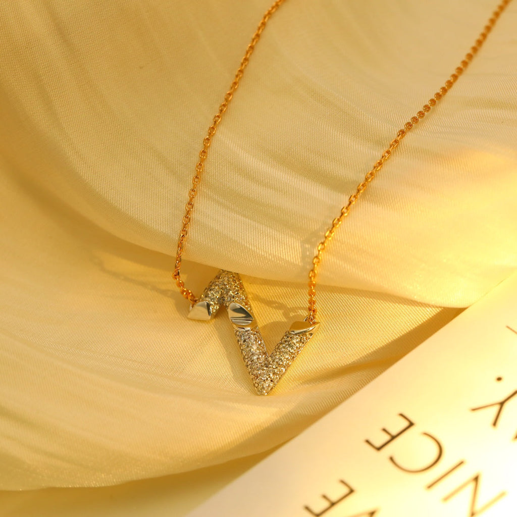 ¡®Lumi¡¯VOLT SILVER DIAMOND PEDANT NECKLACE