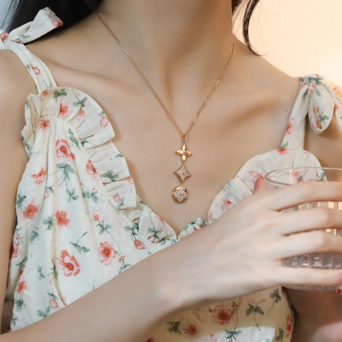 ¡®Lumi¡¯STAR AND SUN DIAMOND PINK GOLD NECKLACE