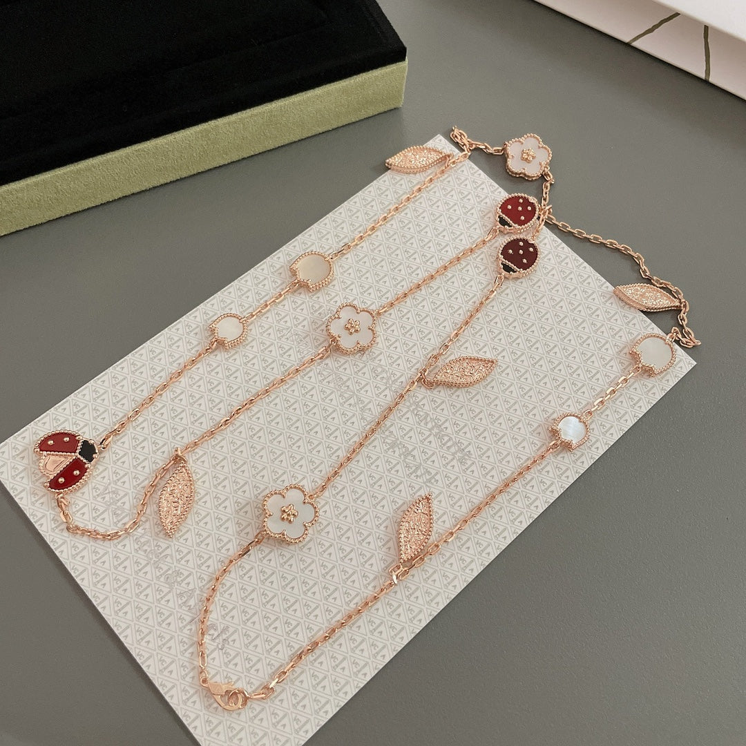 ¡®Lumi¡¯LUCKY SPRING 15 MOTIFS ROSE GOLD NECKLACE