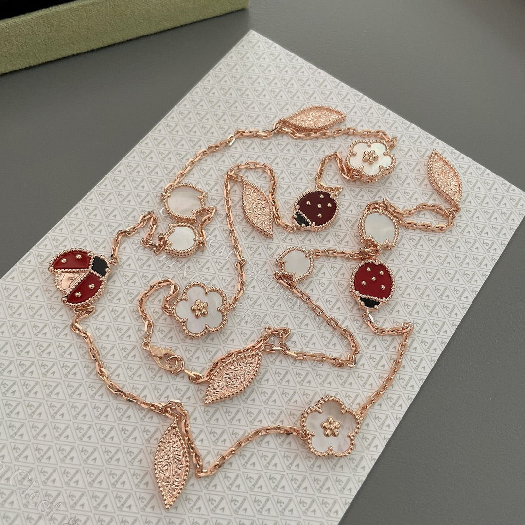 ¡®Lumi¡¯LUCKY SPRING 15 MOTIFS ROSE GOLD NECKLACE