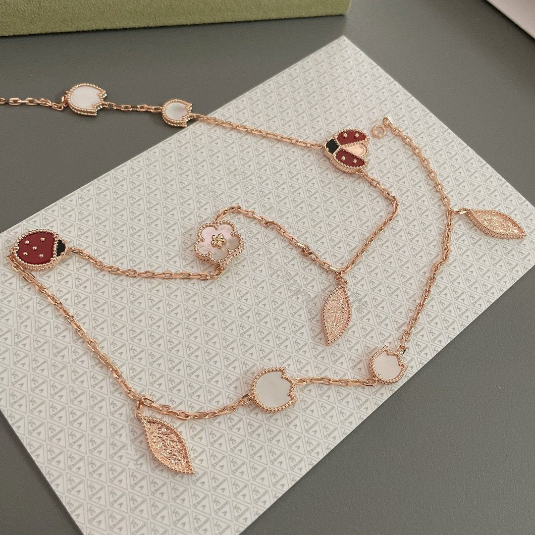 ¡®Lumi¡¯LUCKY SPRING 15 MOTIFS ROSE GOLD NECKLACE