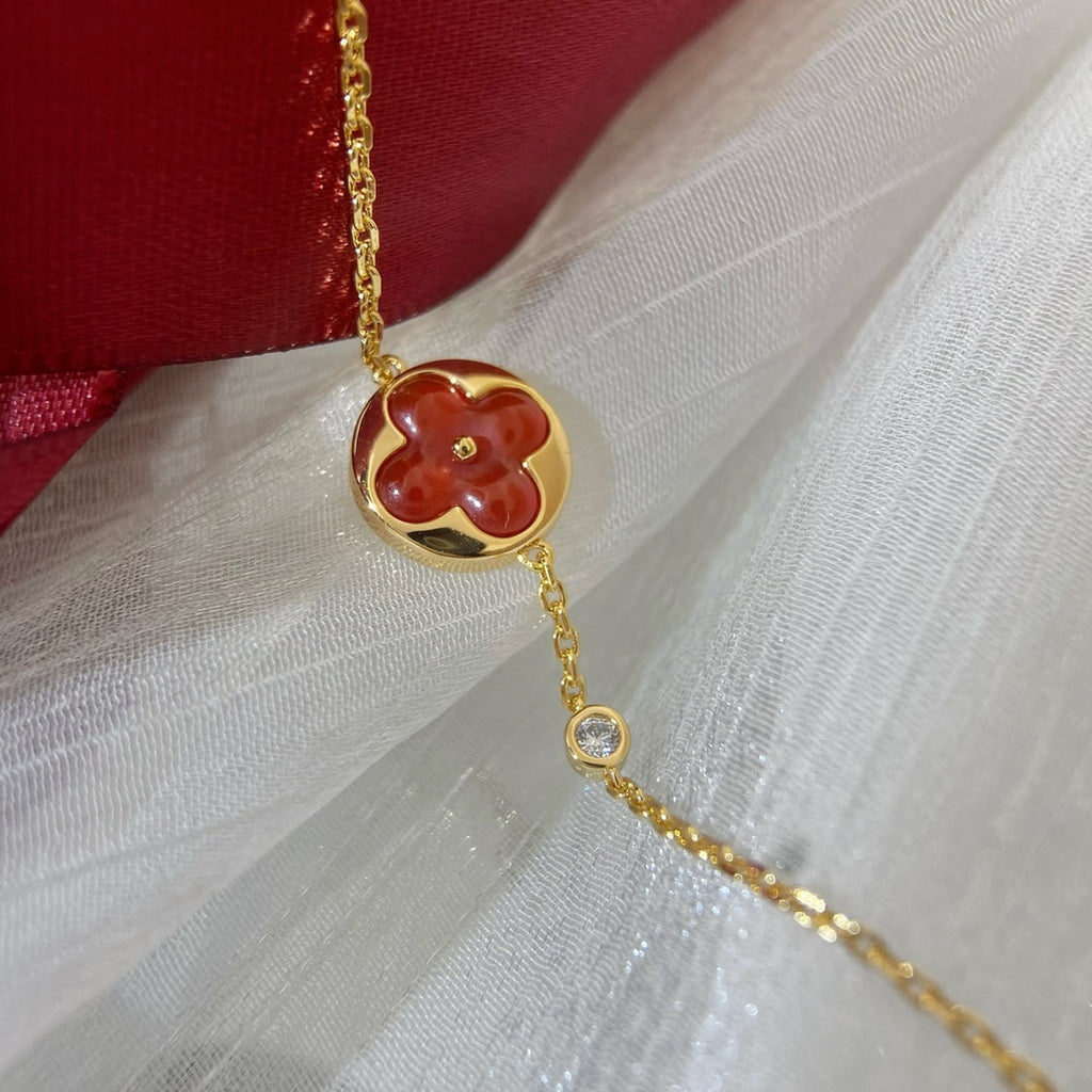 ¡®Lumi¡¯SUN PEDANT CARNELIAN BRACELET