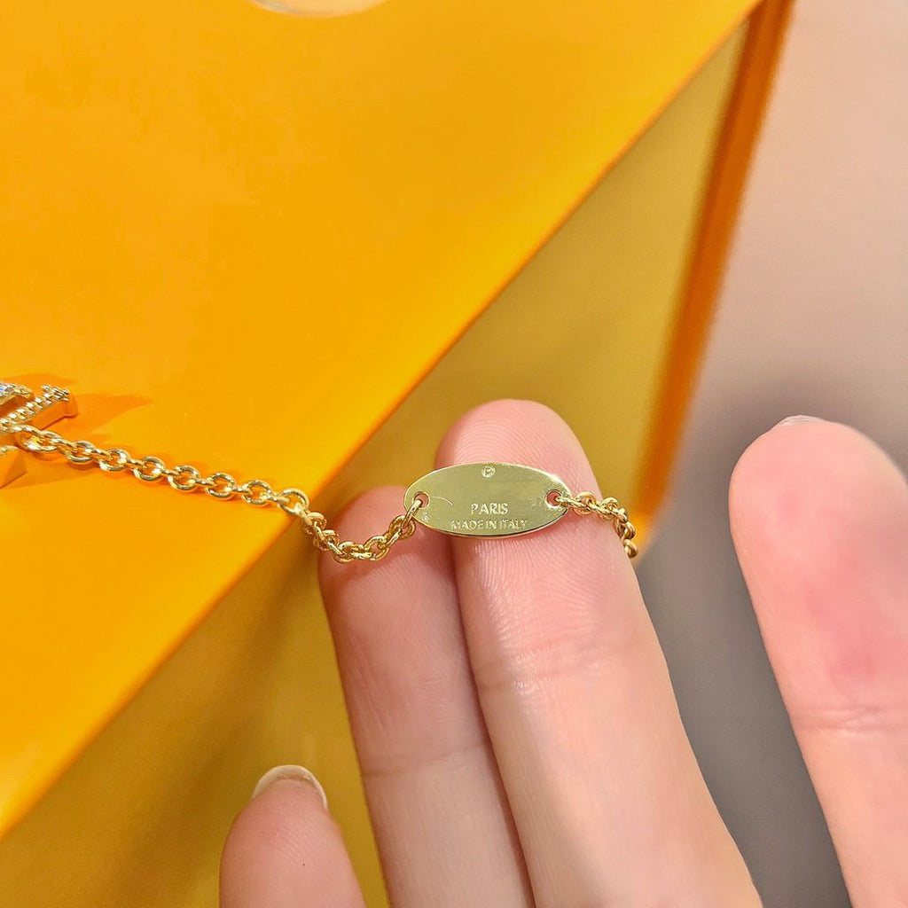 ¡®Lumi¡¯LOGO STAR MOTIF GOLD BRACELET