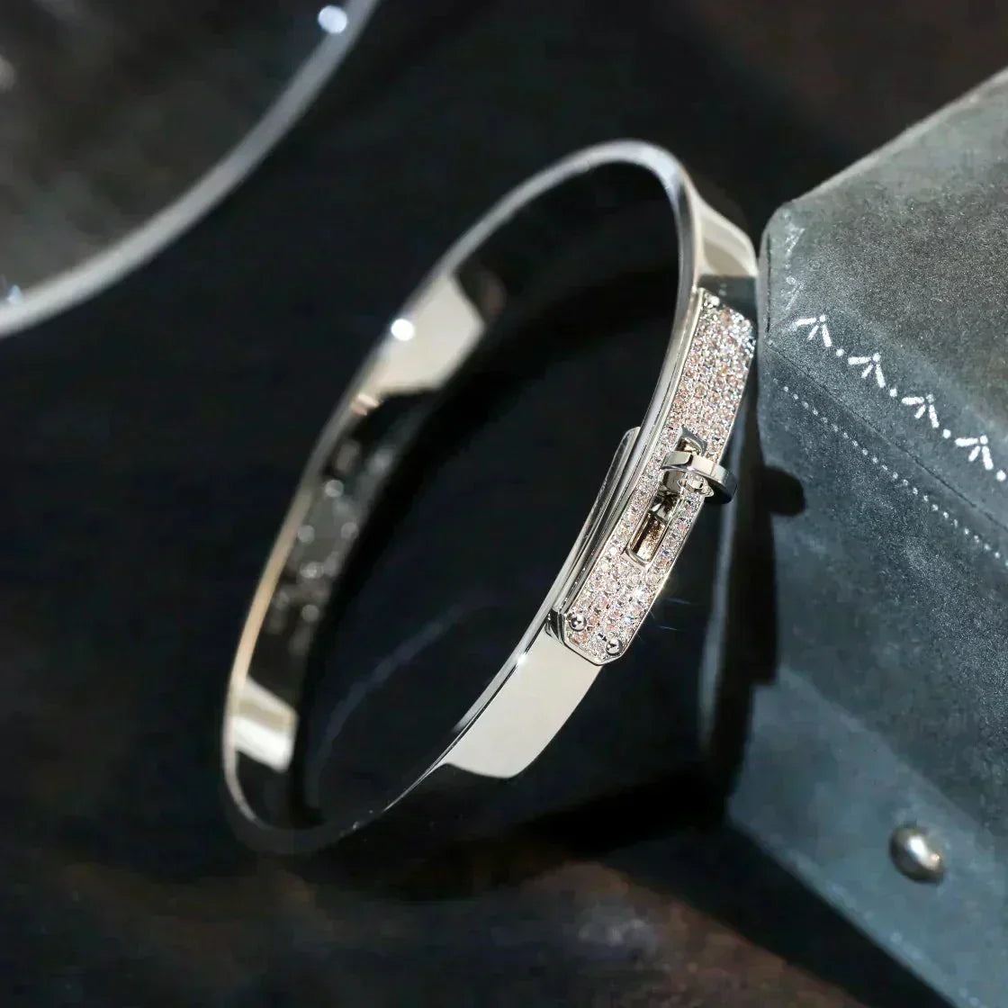 ¡®Lumi¡¯KELLY SILVER DIAMOND BRACELET