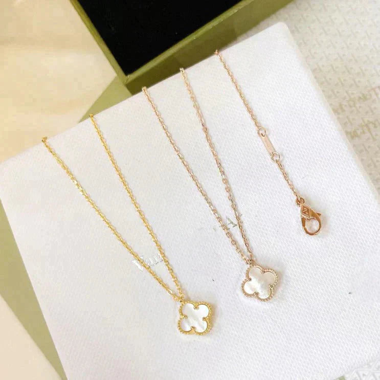 ¡®Lumi¡¯CLOVER MINI 9.5MM WHITE MOTHER-OF-PEARL NECKLACE