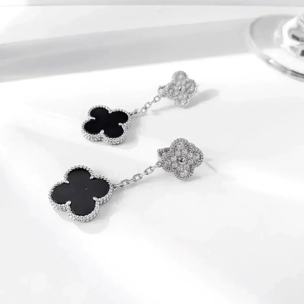 ¡®Lumi¡¯CLOVER 2 MOTIFS  DIAMOND ONYX EARRINGS SILVER