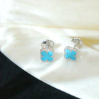 ¡®Lumi¡¯CLOVER MINI 9.5MM ONYX STUD EARRINGS SILVER