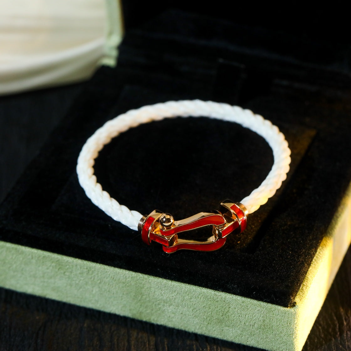 ¡®Lumi¡¯FORCE 10 WHITE TEXTILE DIAMOND PAVED