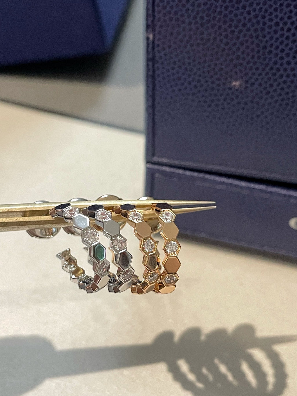 ¡®Lumi¡¯BEE LOVE Earrings GOLD DIAMOND