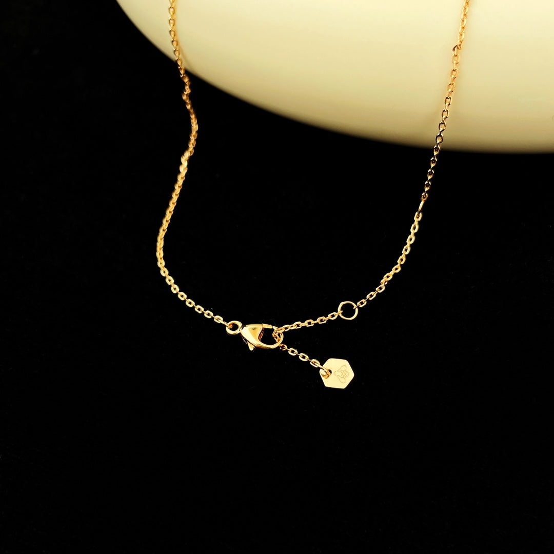 ¡®Lumi¡¯BEE MINI PEDANT DIAMOND NECKLACE