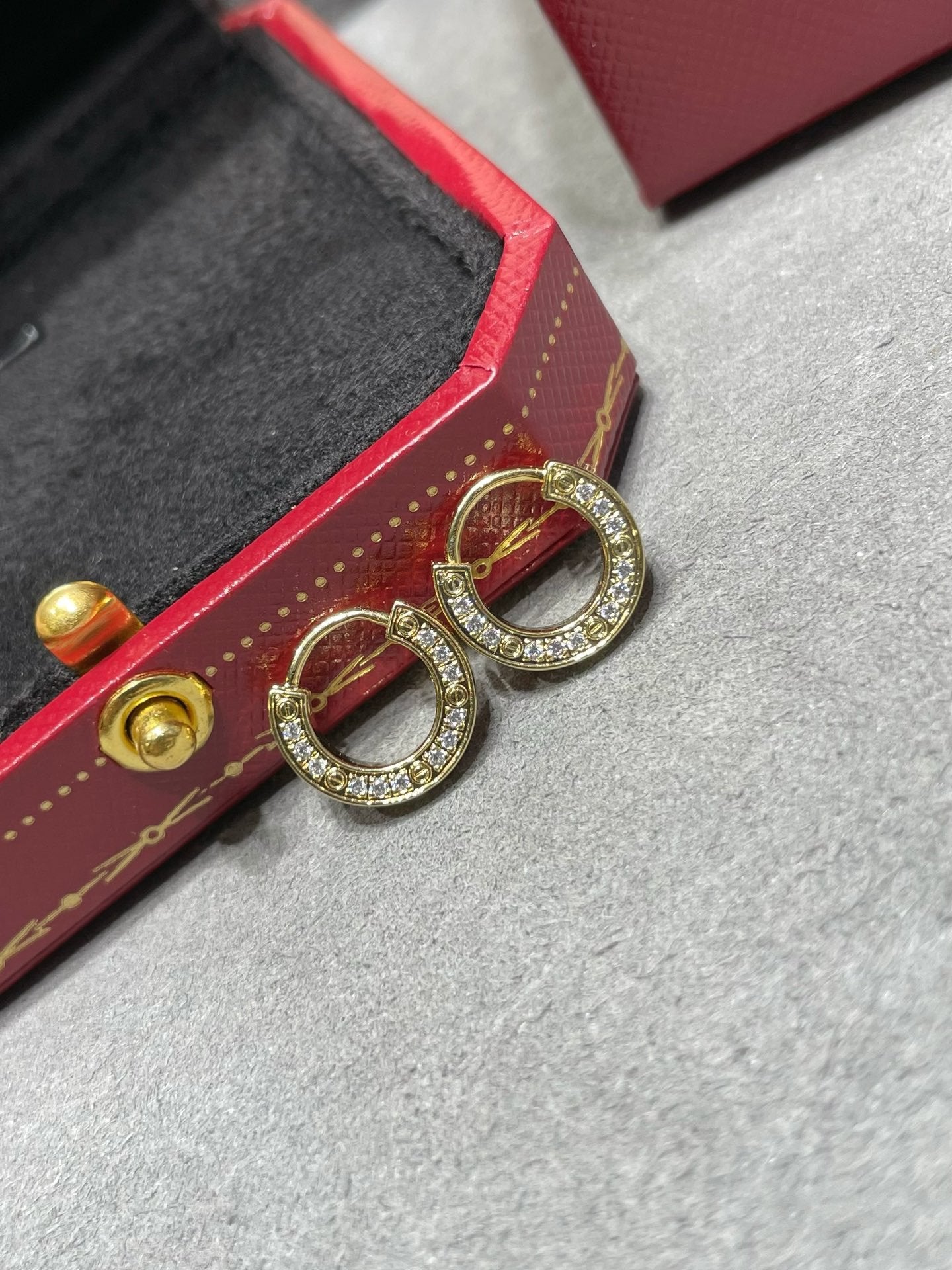 ¡®Lumi¡¯LOVE DIAMOND EARRINGS