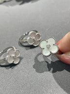 ¡®Lumi¡¯CLOVER SILVER MOP DIAMOND RING