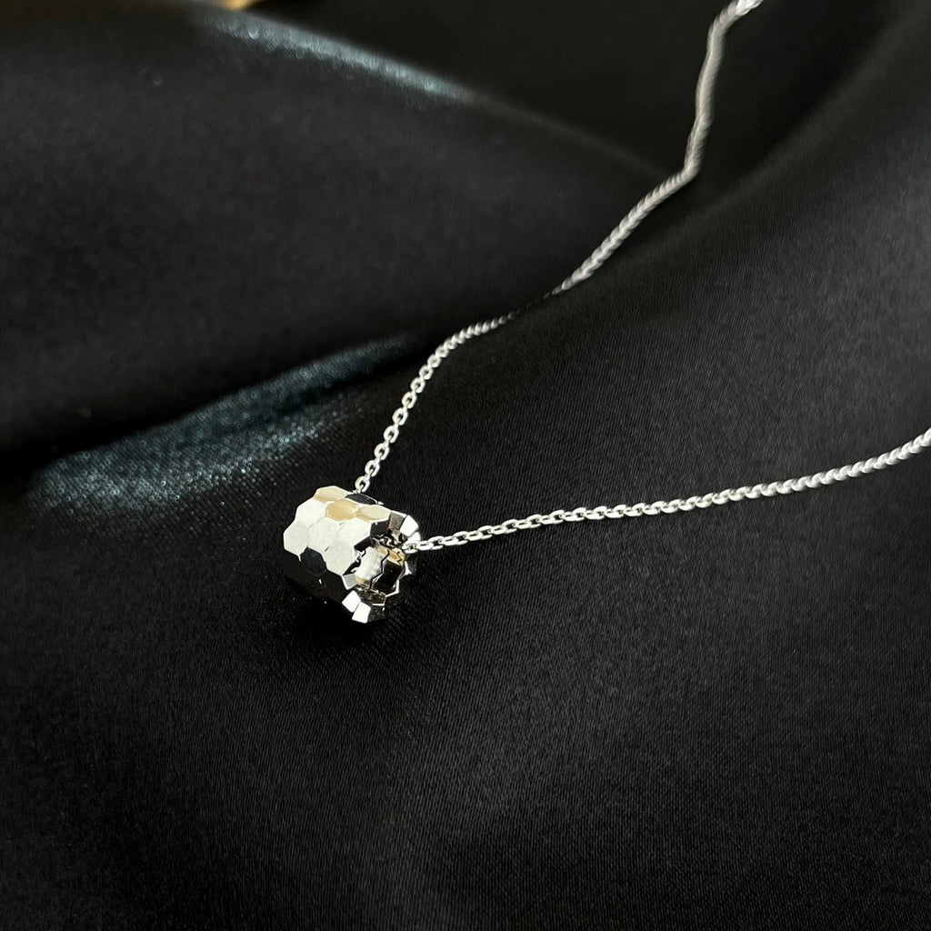 ¡®Lumi¡¯BEE MINI NECKLACE