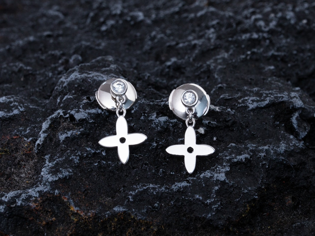 ¡®Lumi¡¯VIDYLLE SILVER DIAMOND MINI DROP EARRINGS