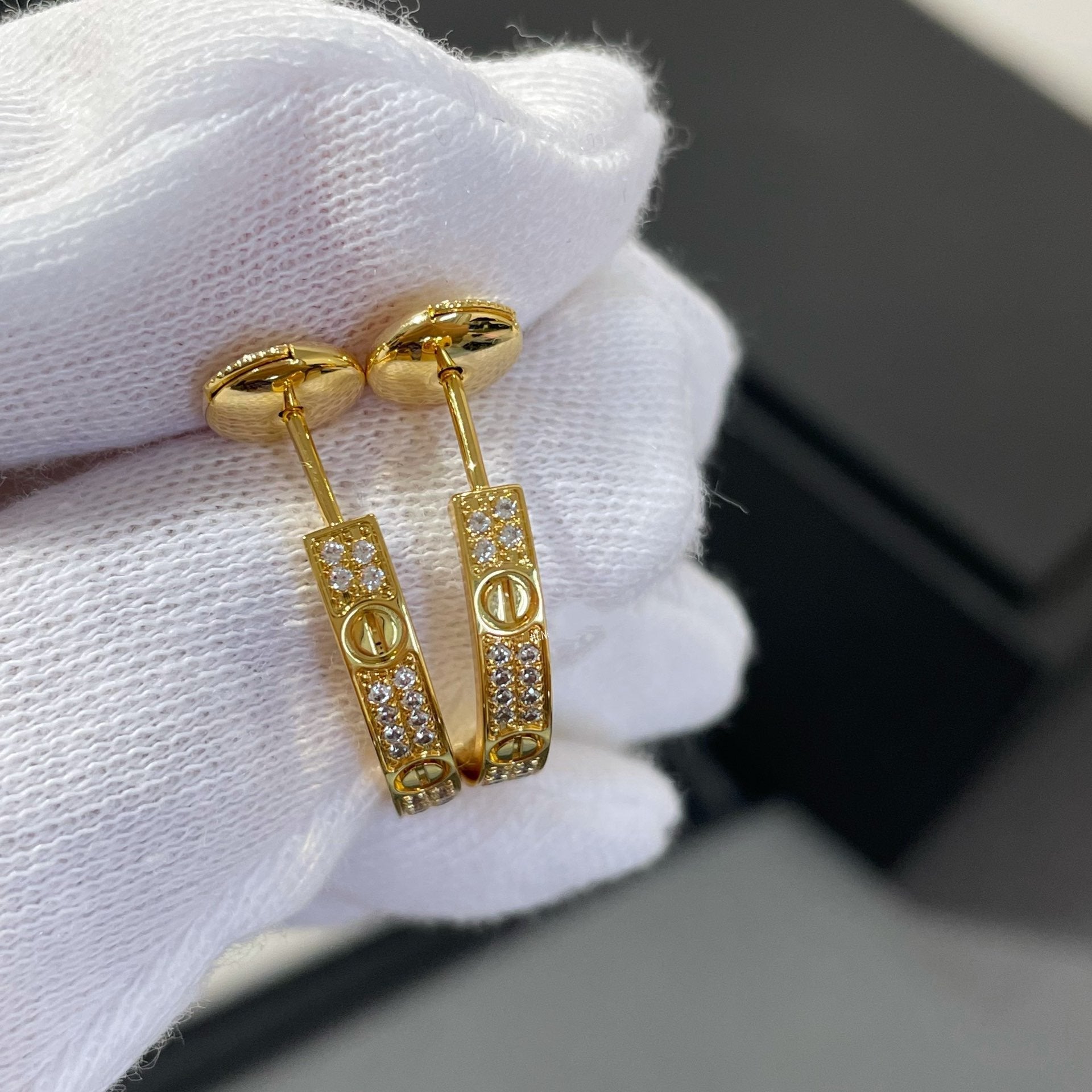 ¡®Lumi¡¯LOVE DIAMOND GOLD HOOP EARRINGS