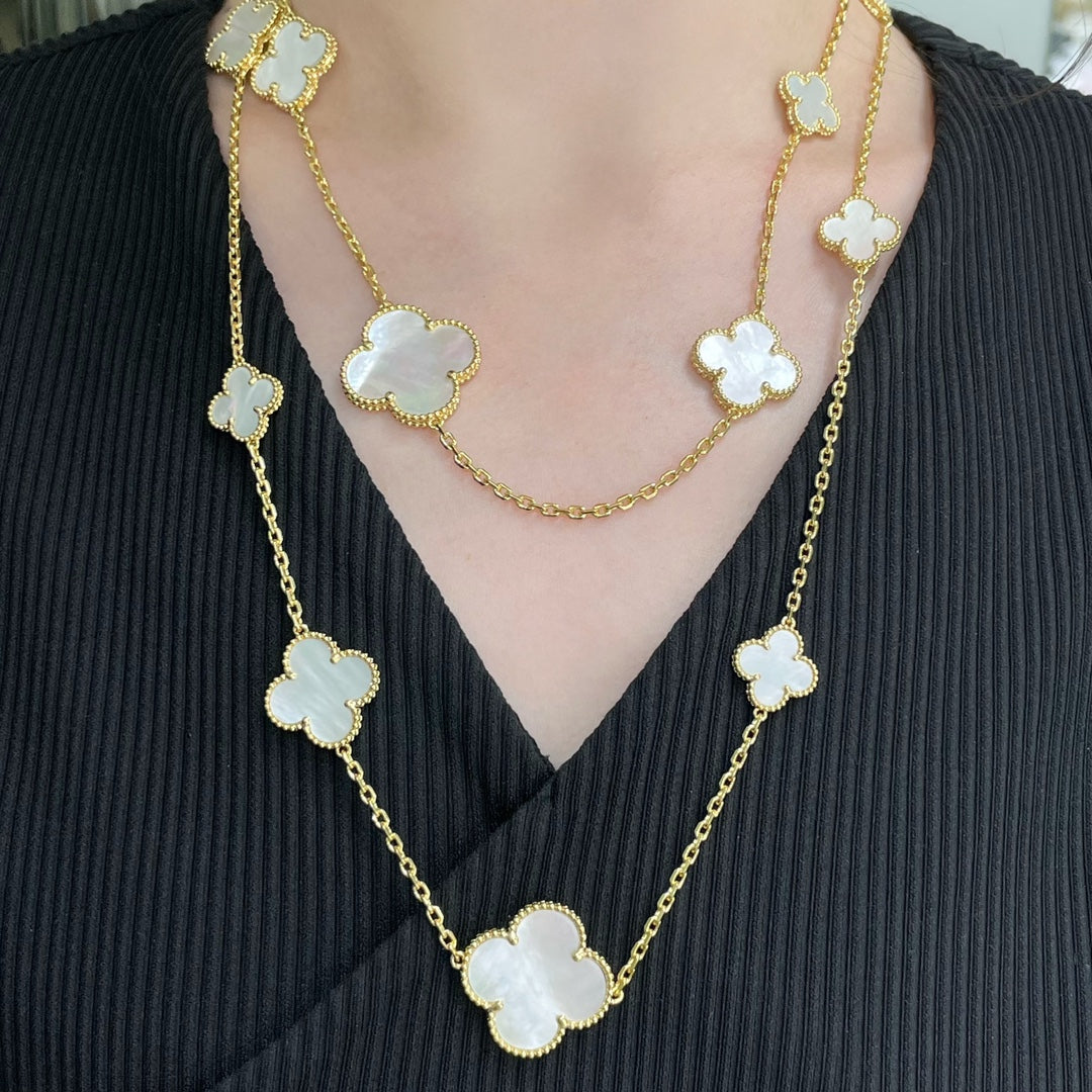 ¡®Lumi¡¯CLOVER 16 MOTIF WHITE MOP GOLD NECKLACE
