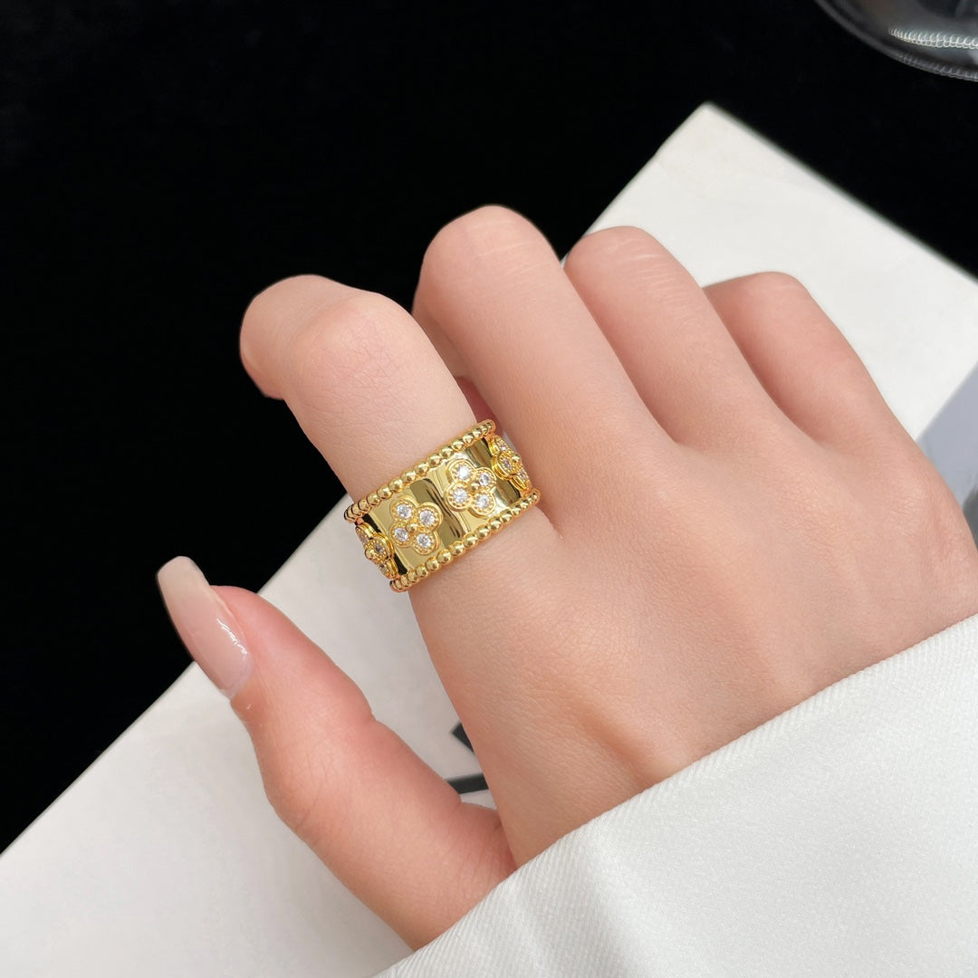 ¡®Lumi¡¯PERLEE DIAMOND LARGE RING