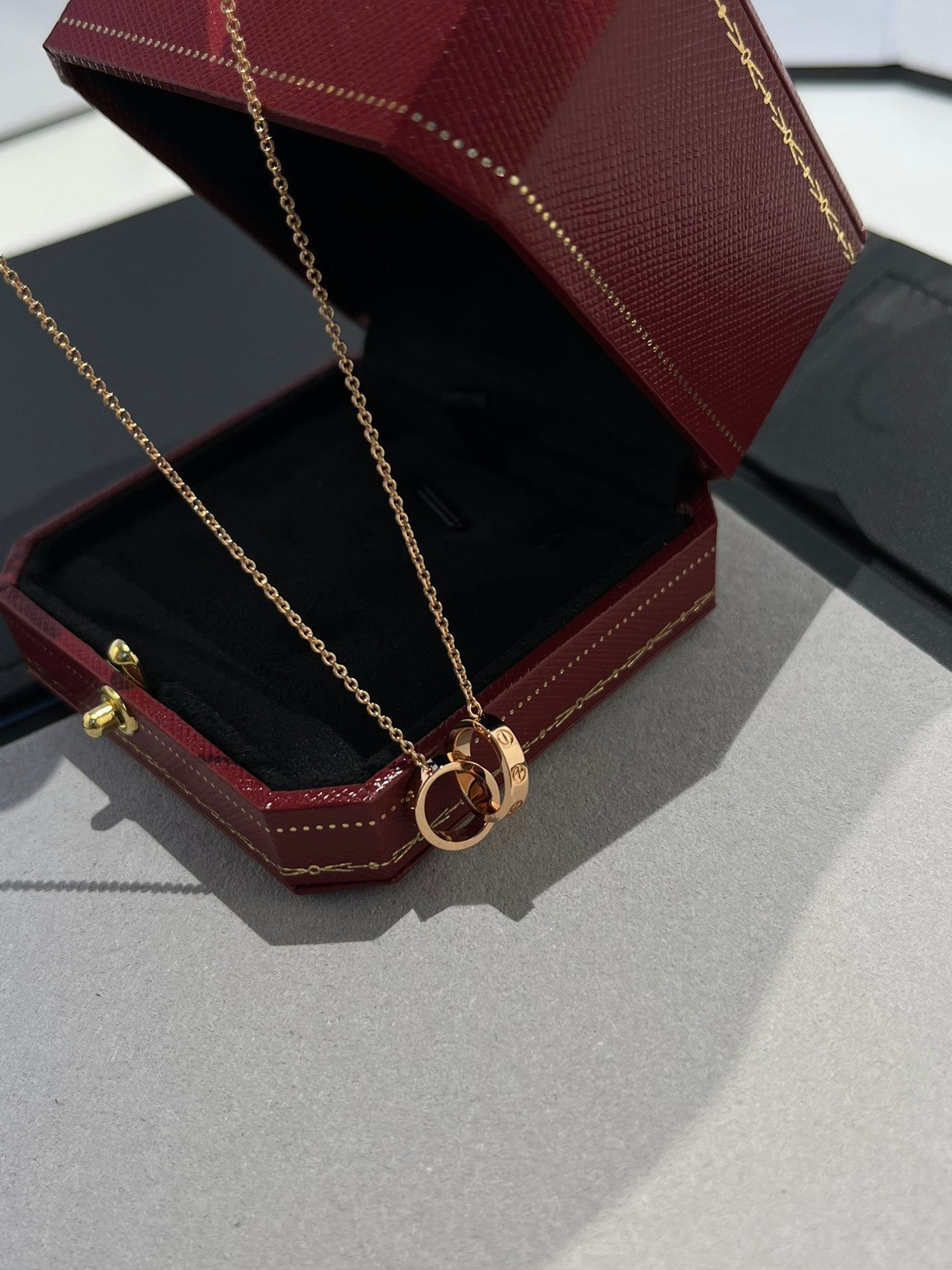 ¡®Lumi¡¯LOVE NECKLACE DOUBLE RING PINK GOLD