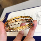 ¡®Lumi¡¯BEE LOVE BRACELET