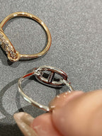 ¡®Lumi¡¯RONDE SMALL DIAMOND RING