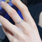 ¡®Lumi¡¯BEE LOVE DIAMOND PAVED SMALL RING