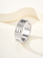 ¡®Lumi¡¯NEW MODEL LOVE 6.5 MM RING