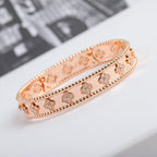 ¡®Lumi¡¯CLOVER BRACELET 8MM DIAMONDS