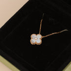 ¡®Lumi¡¯CLOVER 15MM DIAMOND WHITE FRITILLARIA NECKLACE