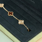 [Lumi]New  CLOVER 5 MOTIF RED CORNELIAN BRACELET COLLECTION
