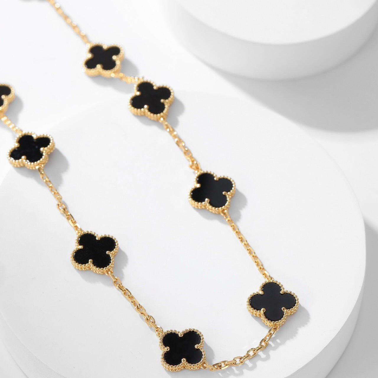 ¡®Lumi¡¯CLOVER 10 MOTIFS ONYX NECKLACE