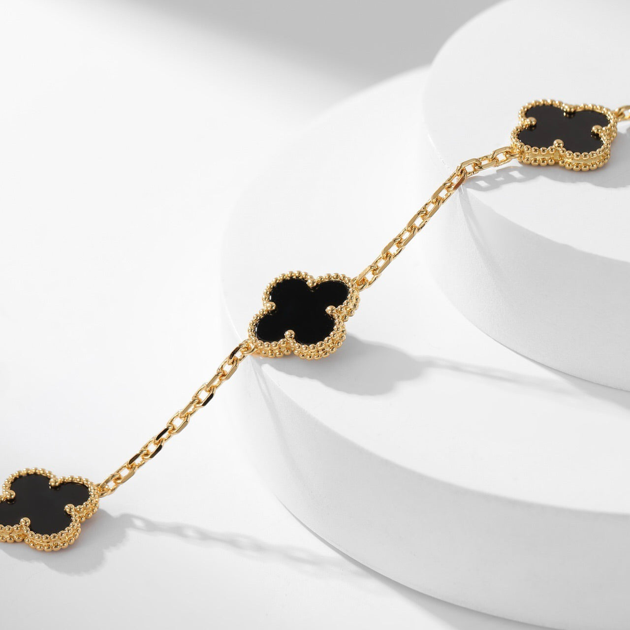 ¡®Lumi¡¯CLOVER 10 MOTIFS ONYX NECKLACE