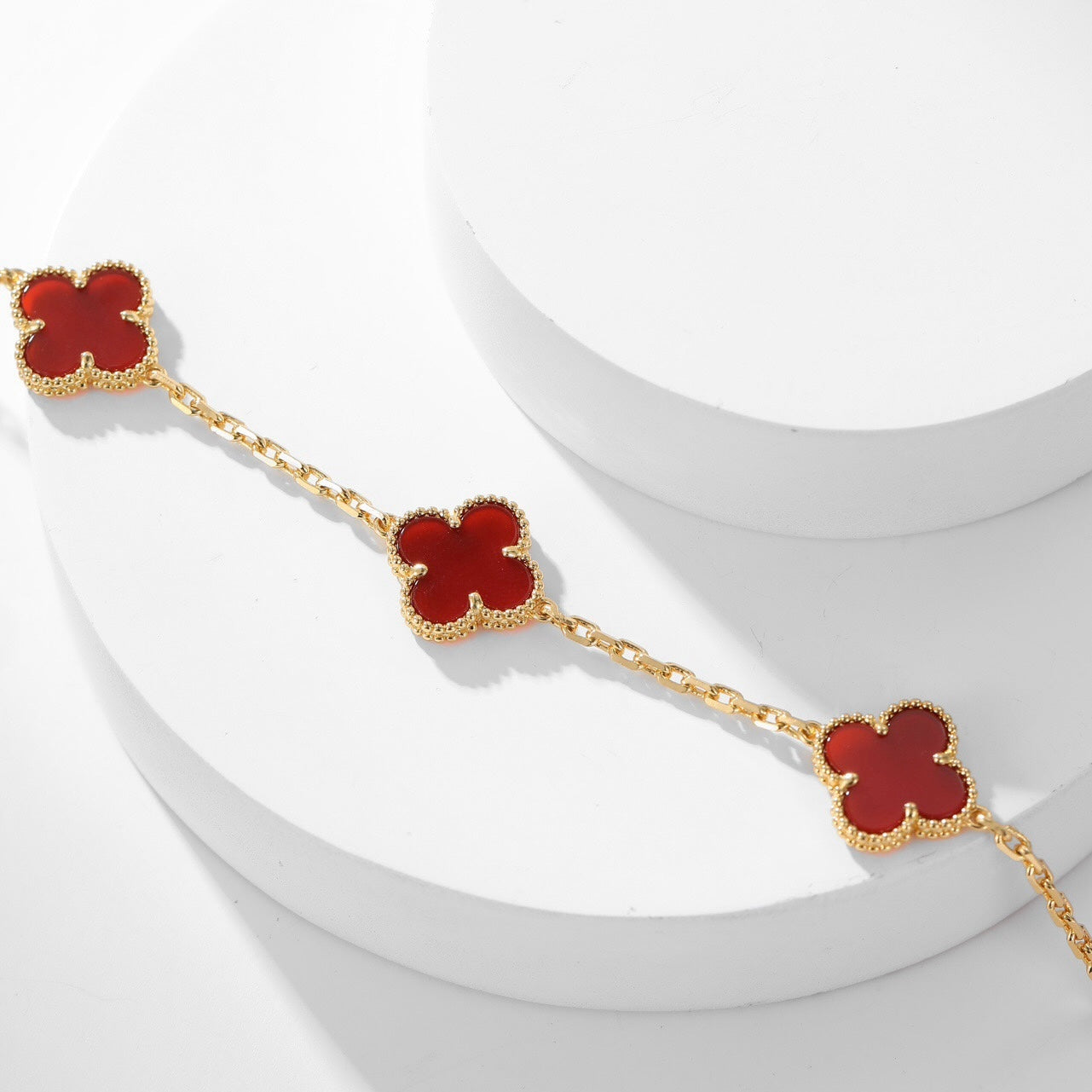 ¡®Lumi¡¯CLOVER 10 MOTIFS CARNELIAN NECKLACE