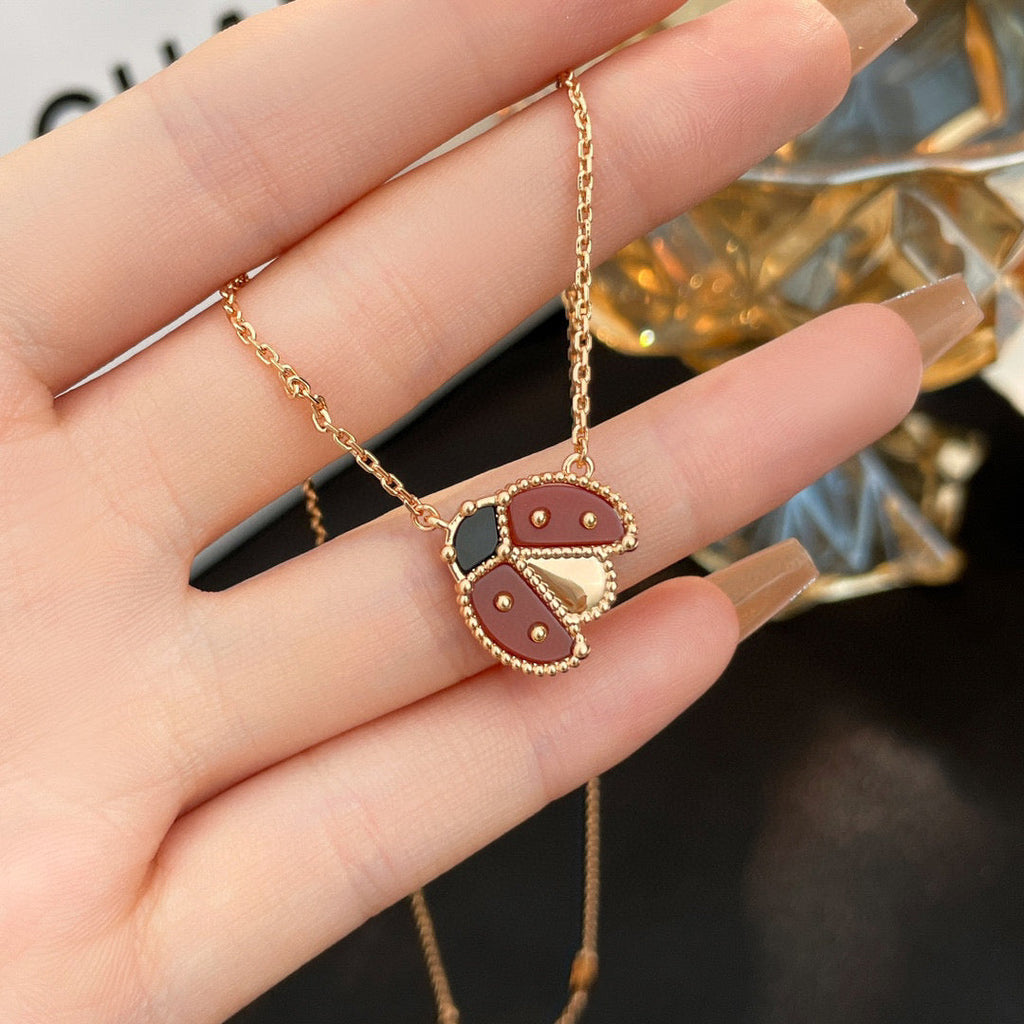 ¡®Lumi¡¯LUCKY  CARNELIANS LADYBUG NECKLACE