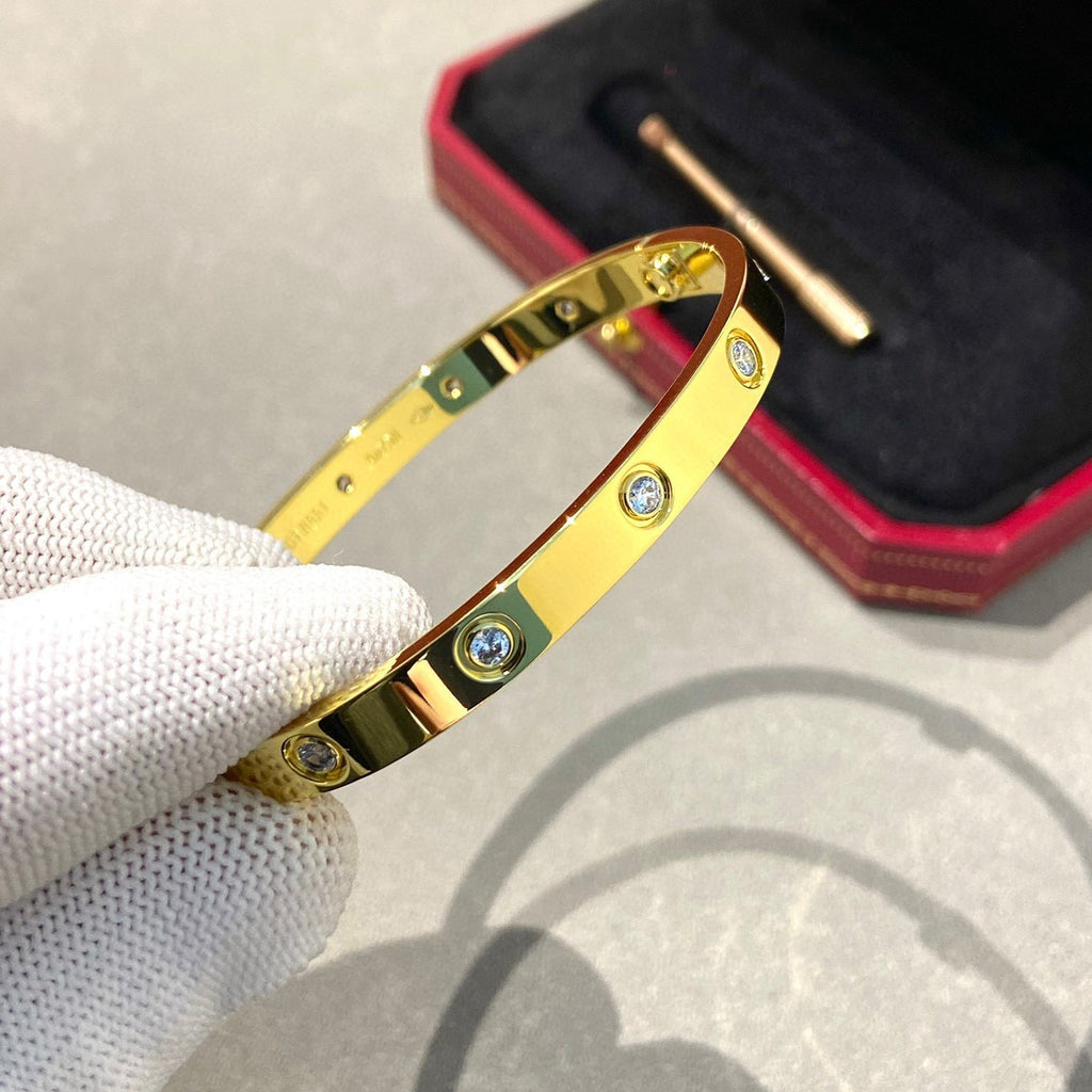 ¡®Lumi¡¯LOVE BRACELET 6.1MM 10 DIAMONDS