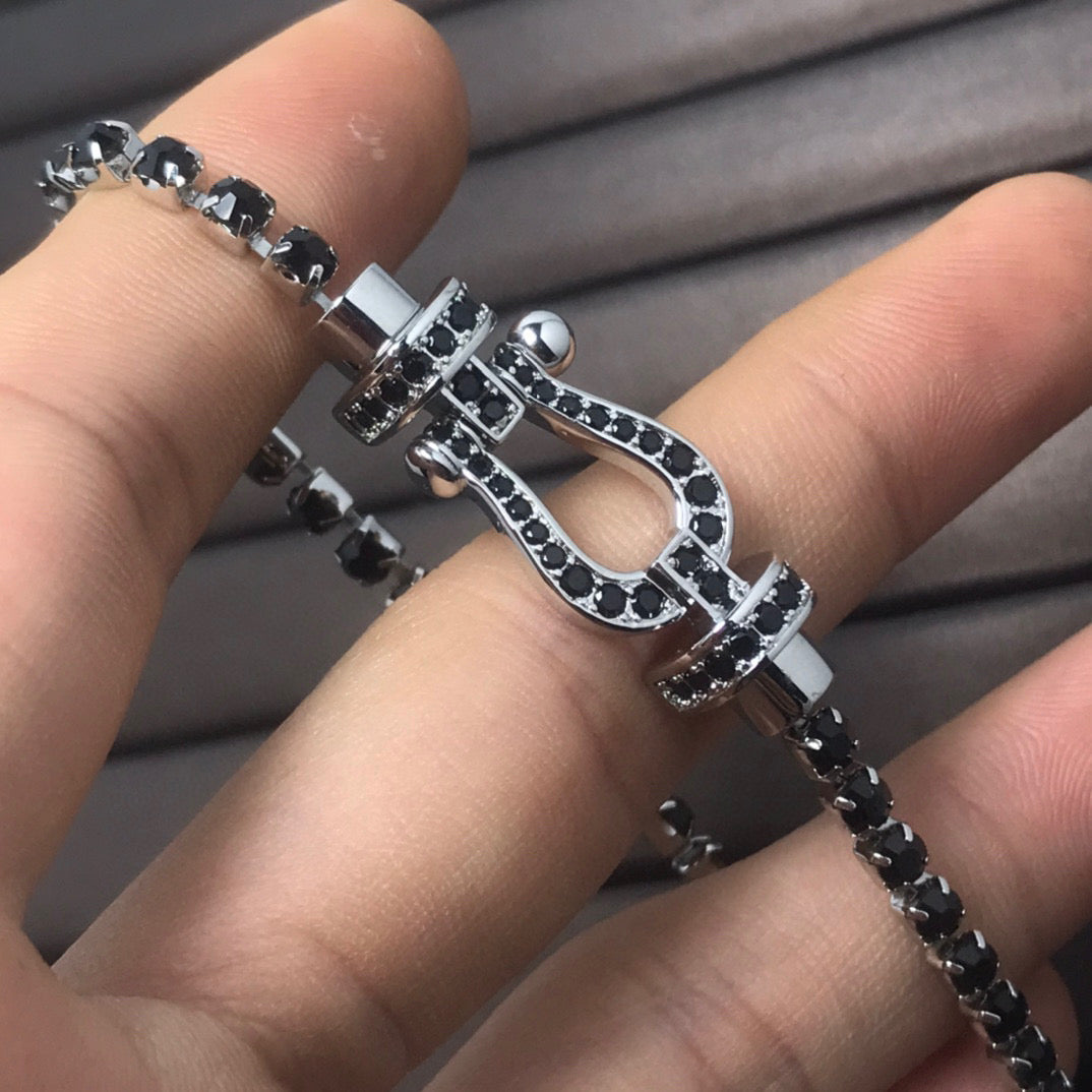 ¡®Lumi¡¯FORCE  LARGE HORSESHOE FULL DIAMOND TENNIS BRACELET