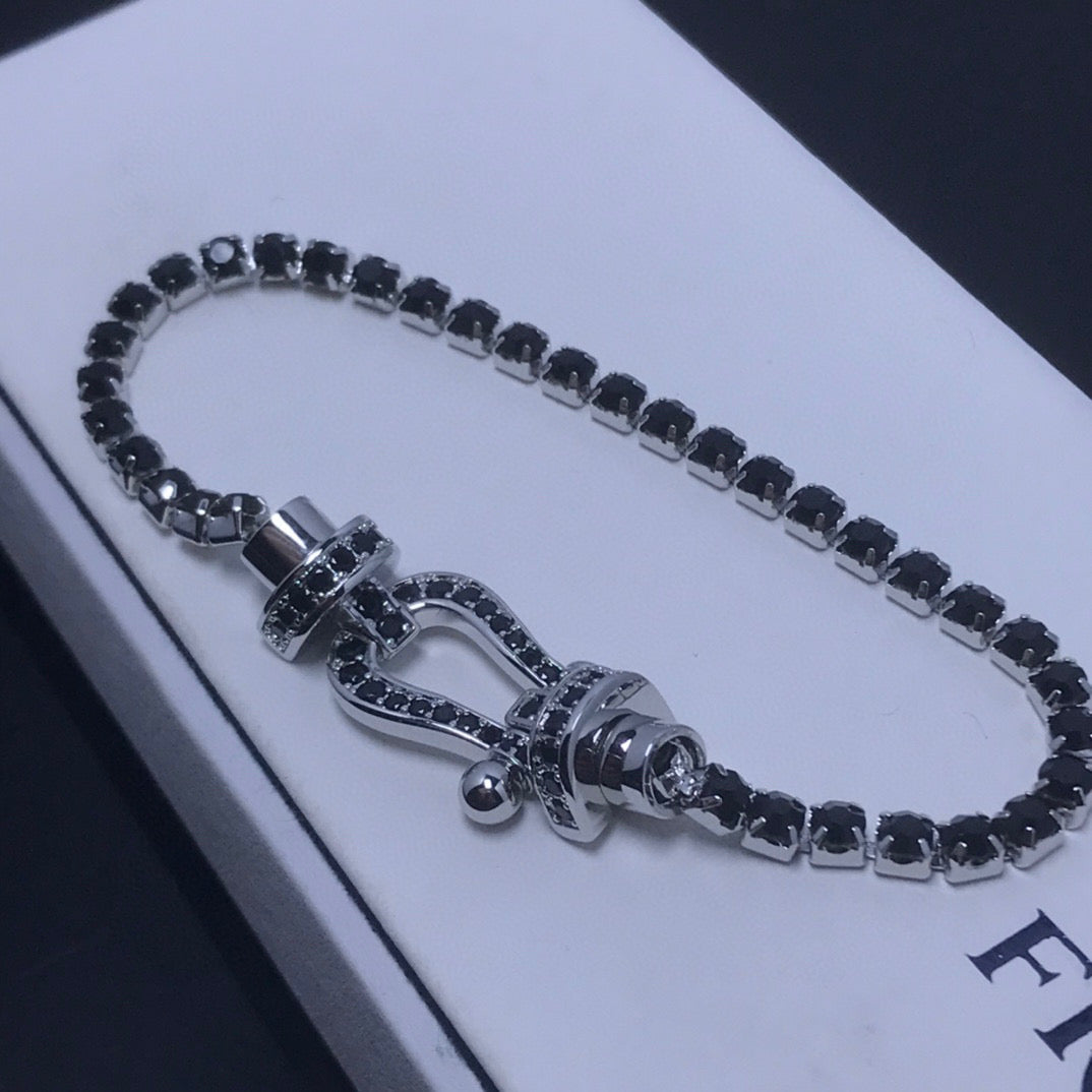 ¡®Lumi¡¯FORCE  LARGE HORSESHOE FULL DIAMOND TENNIS BRACELET